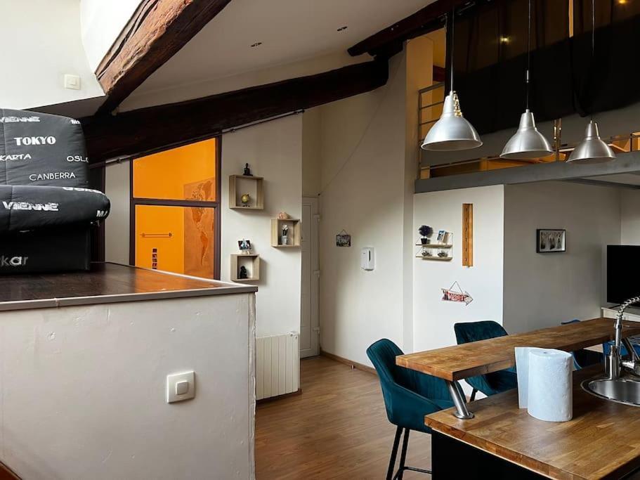 Ferienwohnung Pepite Rare 8 Personnes Au Coeur Battant Du Vieux Lyon Exterior foto