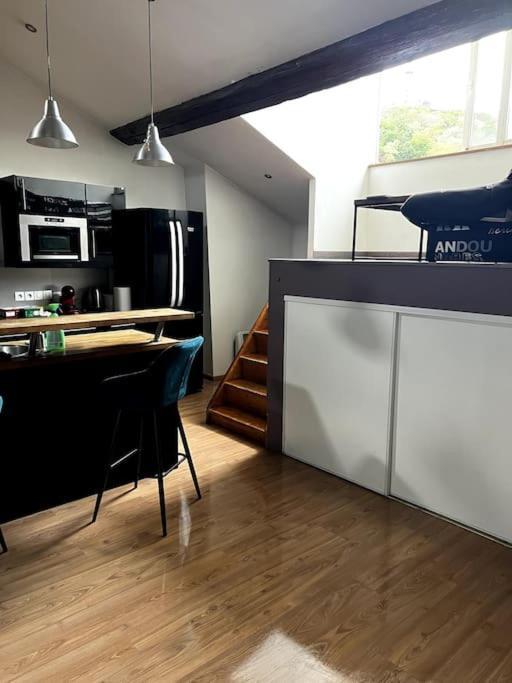 Ferienwohnung Pepite Rare 8 Personnes Au Coeur Battant Du Vieux Lyon Exterior foto