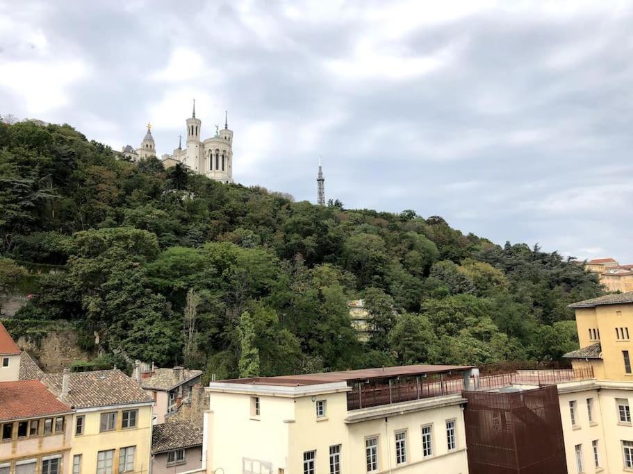 Ferienwohnung Pepite Rare 8 Personnes Au Coeur Battant Du Vieux Lyon Exterior foto